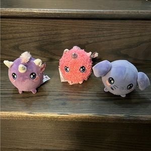 Kids swueezeamils all new with tags bundle deal